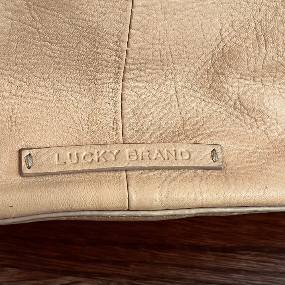 Lucky Brand Light Tan Leather Crossbody Bag - Picture 9 of 13